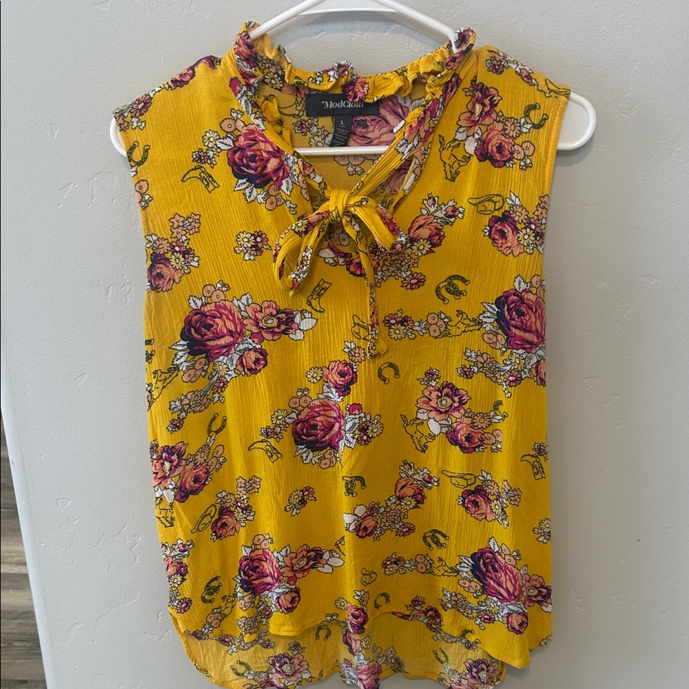 Modcloth Yellow Floral Sleeveless Blouse